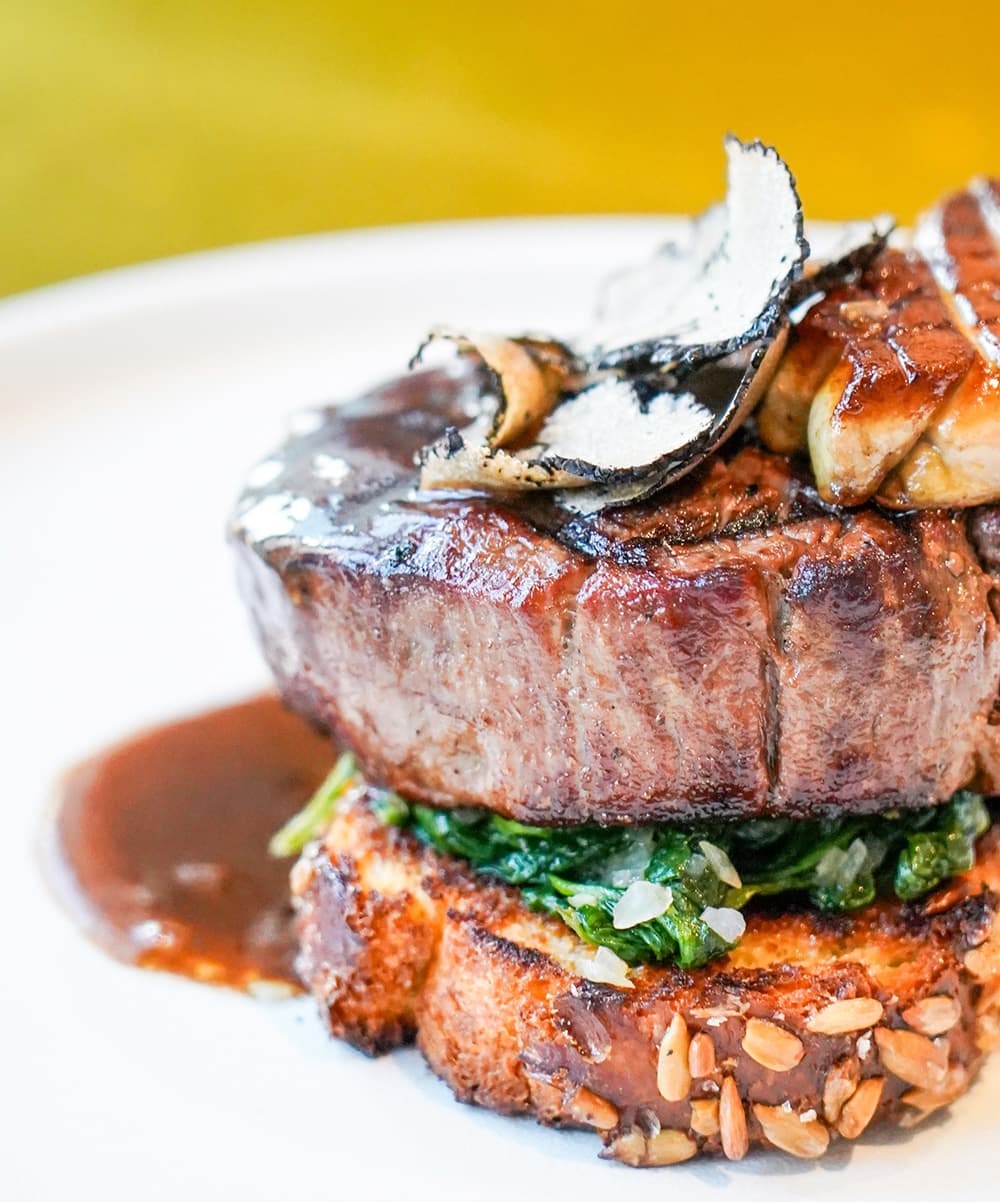 Dahlia Restaurant lounge atmosphere